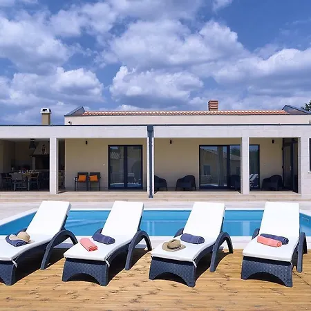 Villa Andrea *