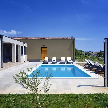 Villa Andrea Villa *